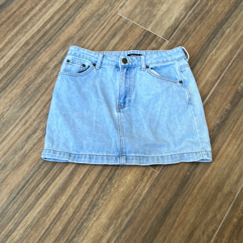 This skirt is a must-have for any fashion-forward individual.